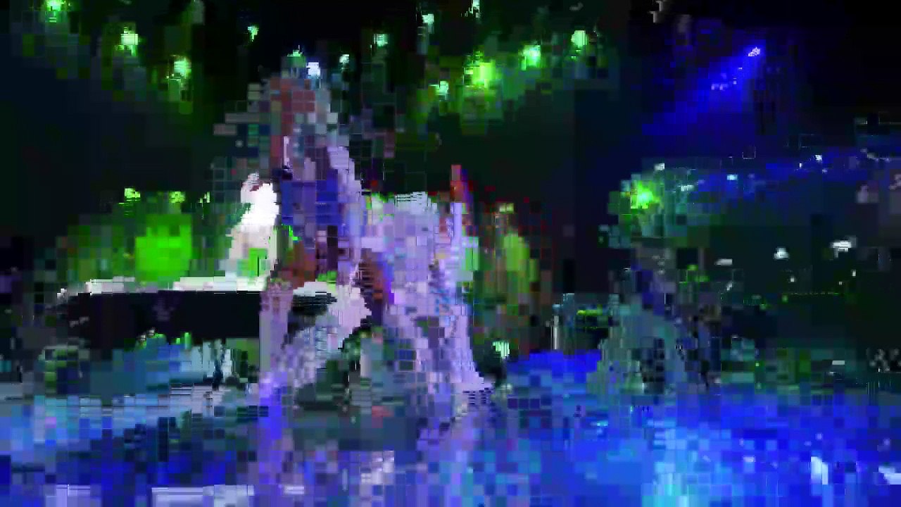 Ricky Martin - Drop It on Me _ Lola, Lola _ La Bomba Medley