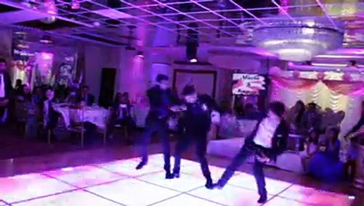Best Mehndi Dance -  must watch