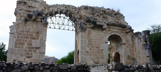2 bin yıllık antik kentte, gladyatörlerin dövüş alanı bulundu