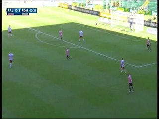 صلاع يتلاعب