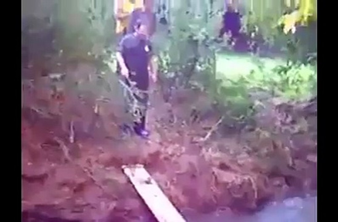 Small Brigde Funny Prank