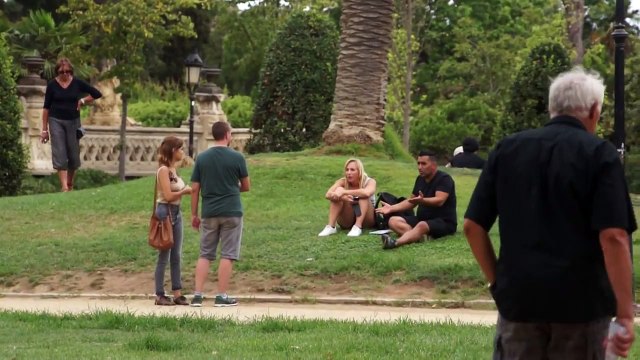 EL CULO DE MI NOVIA (Broma con cámara oculta)