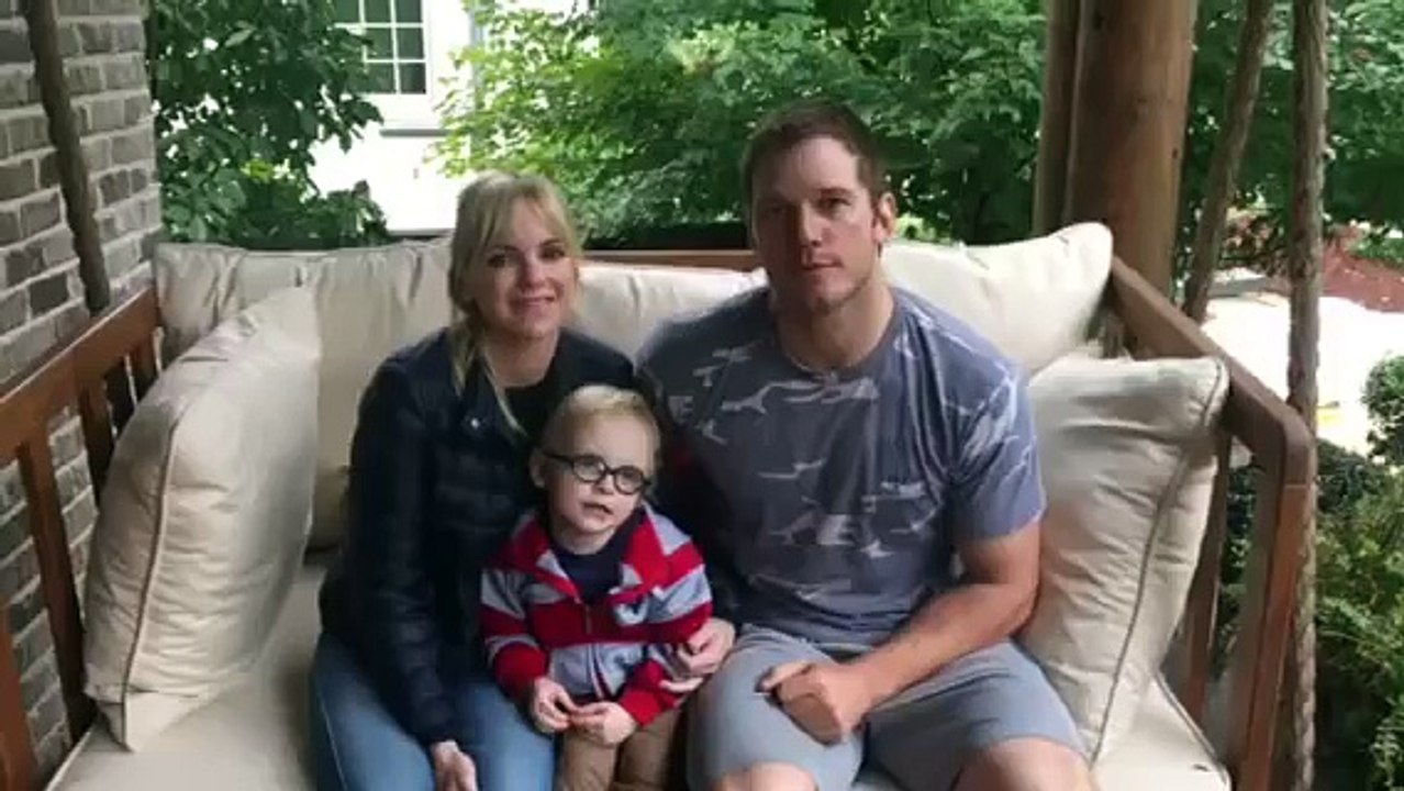 Chris Pratt and Anna Faris name Woodland Park Zoo baby penguin