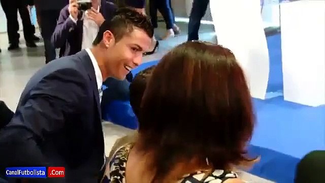 Cristiano Ronaldo's joke with his son for wearing white socks