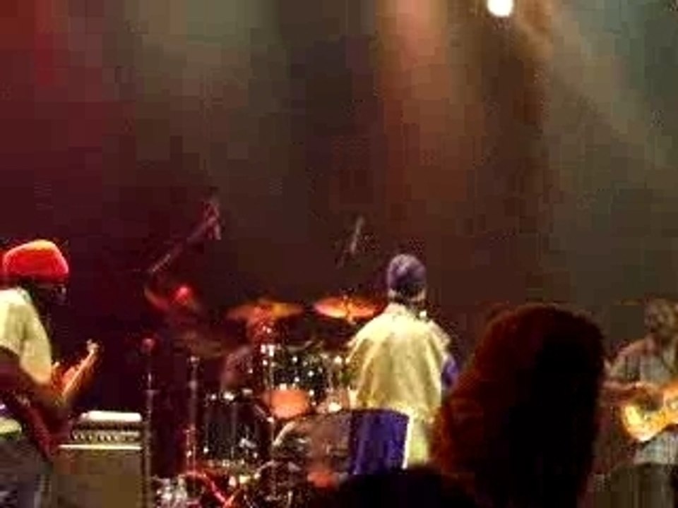 CAPLETON LIVE IN MARSEILLE