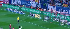 Keylor Navas Fantastic  Penalty Save vs Griezmann - Atletico Madrid vs Real Madrid ( La Liga ) 2015