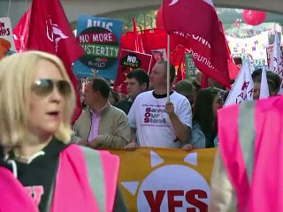 "Débarrassons-nous des Tories": des dizaines de milliers de manifestants à Manchester