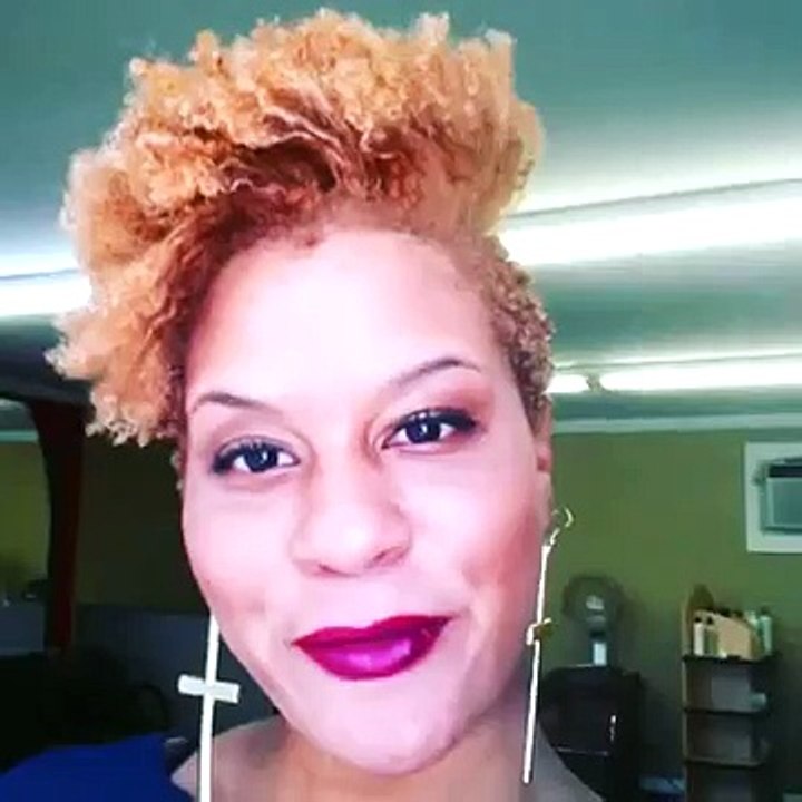 curls curls curlzzzz! Try out these awesome products I use!
