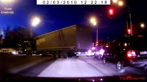 Les accidents de camions Truck Accident incroyable Compilation 2015 (9)