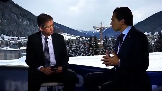 El costo total de la producción de petróleo es de 23 dls por barril