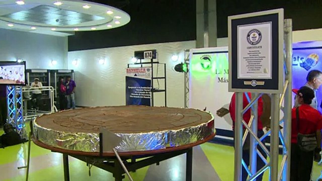 Venezuela breaks record with largest chocolate coin