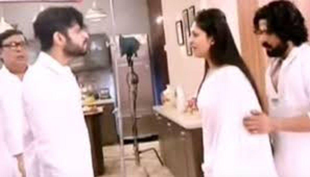 Yeh hai Mohabbatein 5th October 2015 Raman Knows Ishita and Mihir Involved In Rinki Murdur