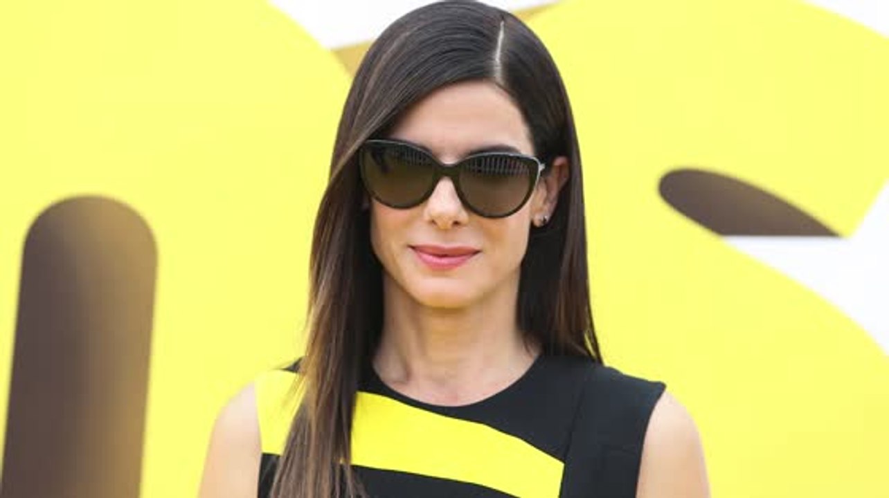 Sandra Bullock supuestamente adoptó un segundo bebéeRadaronline reporta que Sandra Bullock adoptóará un segundo bebée, y su nuevo novio Bryan