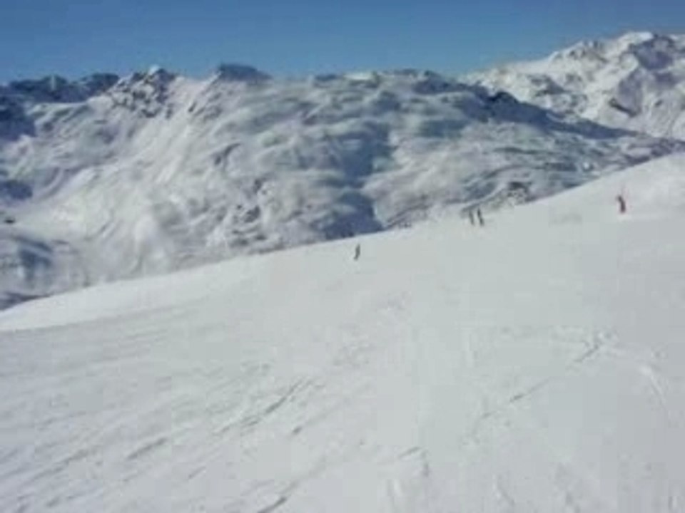 MOV03879