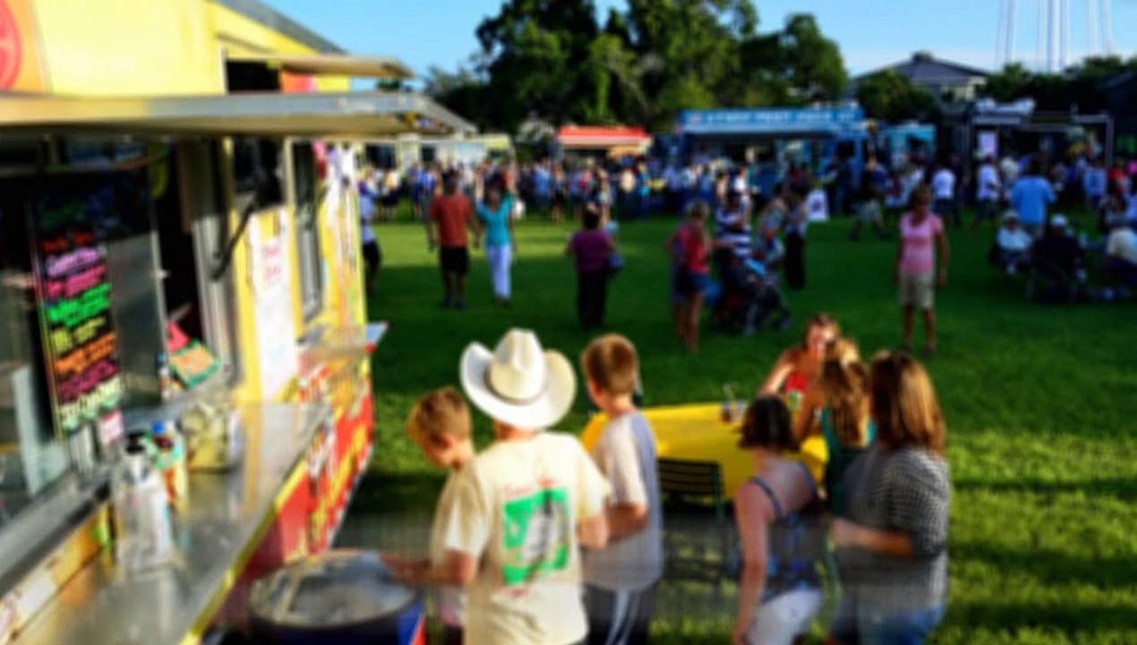 Mobile Food Trucks Services