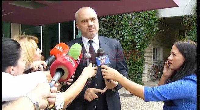 Ndryshime në Qeveri? Rama: Ju flisni, informoni dhe kujtoni që kemi folur ne- Ora News
