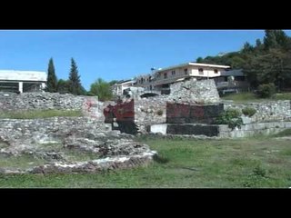 Lezhë, guri i Jul Çezarit pranë monumentit të Skënderbeut - Ora News - Lajmi i fundit