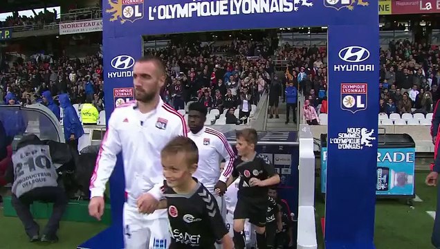 Lyon 1 – 0 Reims (Ligue 1) Highlights Soccer October 3,2015