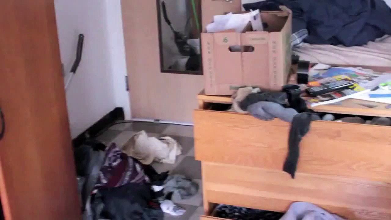 A WILD CHIN CHIN APPEARS (野生のちんちんが現れる）