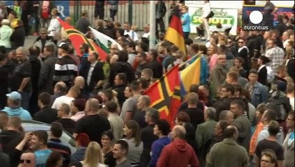 German media demands the 'real' numbers for the refugee influx