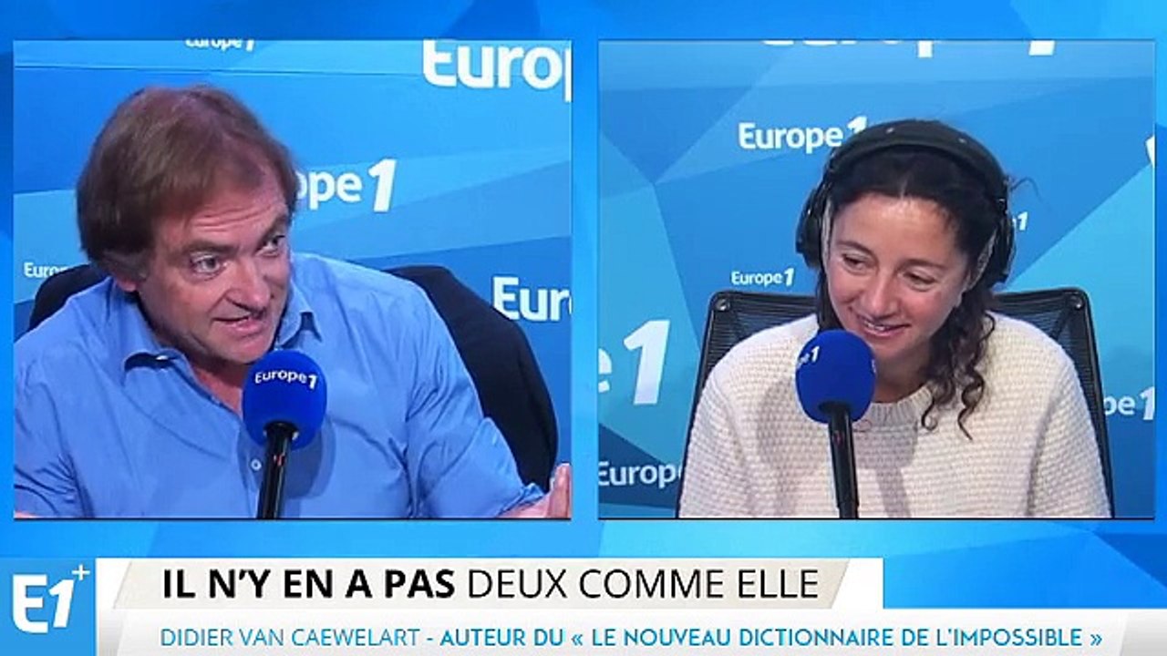 Didier van Cauwelaert "Victor Hugo prêtait sa plume à ses confrères de l'au-delà"