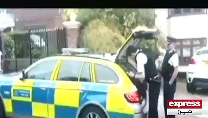 Altaf Hussain in London Police Station