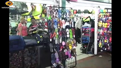 Venezolanos dejan sus trabajos para sumarse al empleo informal