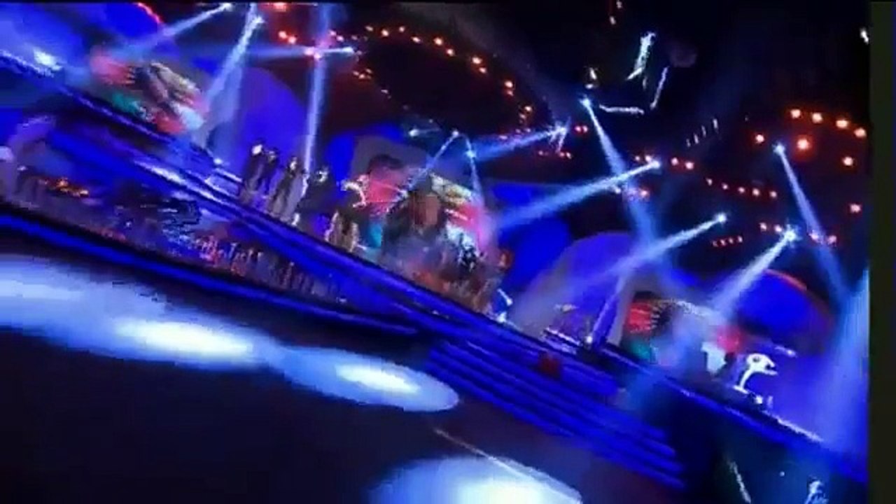 Ahmed Ali Butt Performance at Lux Style Awards on Yeh Jawani Phir Nahi  Ani Song l LSA 2015