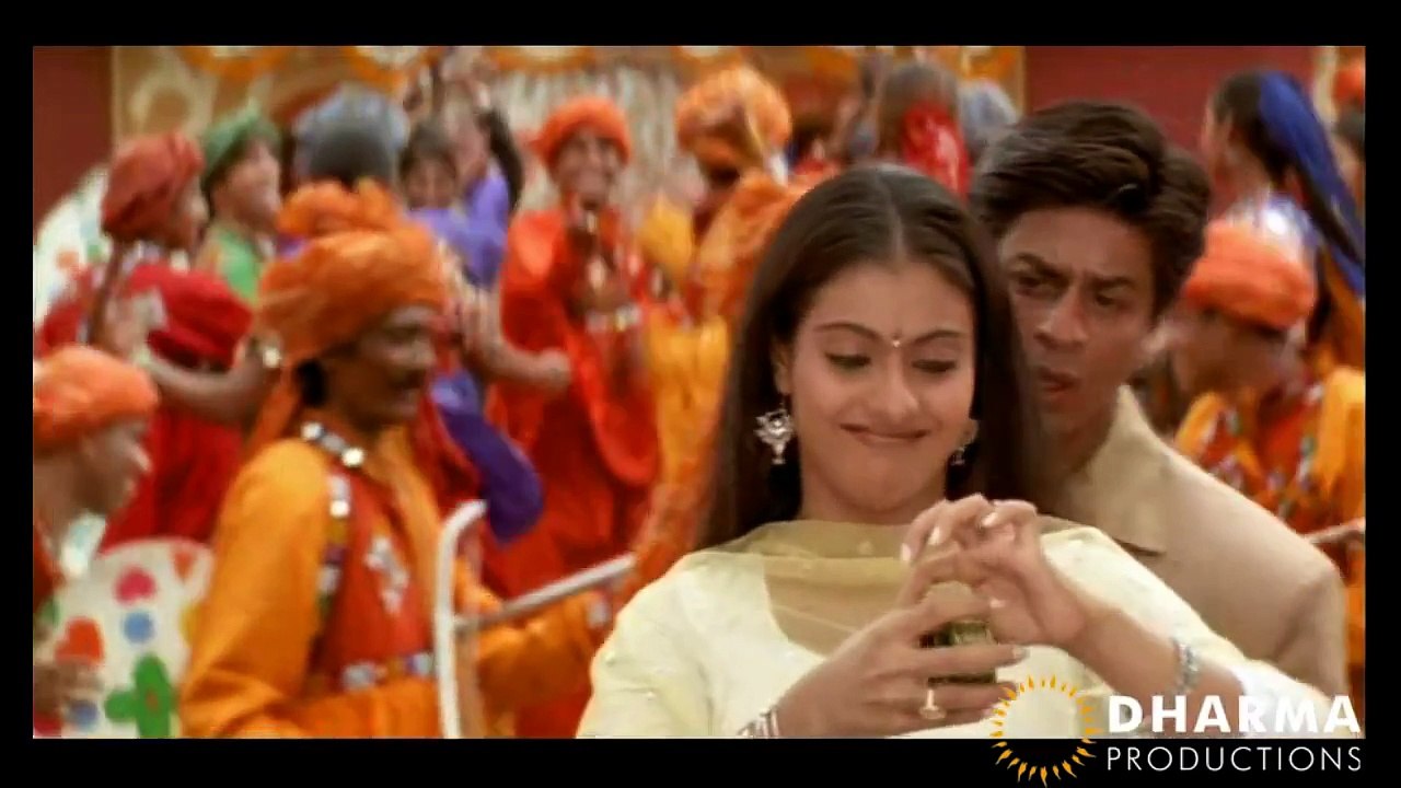 Gori Hai Kalaiyan - Romantic Scene - Kabhi Khushi Kabhie Gham - Shahrukh Khan, Kajol