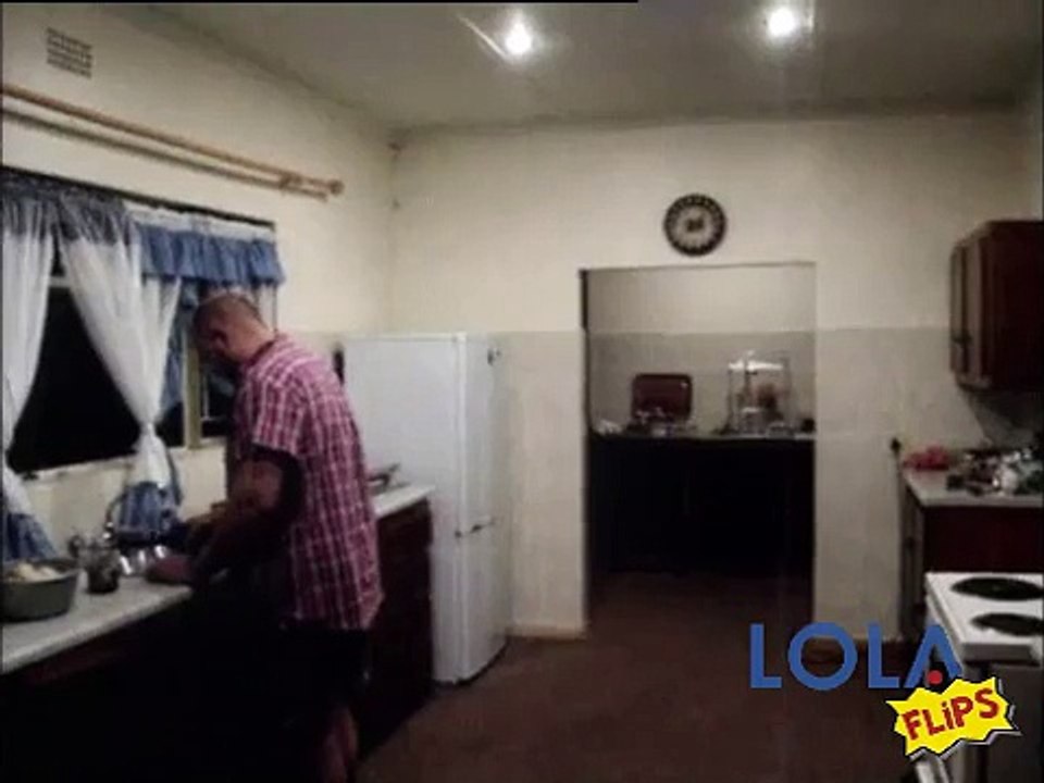 Man knocked out cold by frying pan