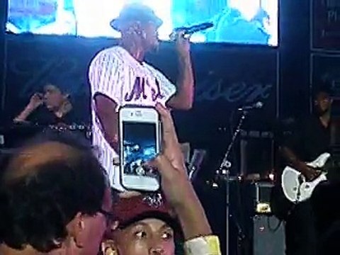 Citi Field Concert 08-15-2015: Ne-Yo - Body on You