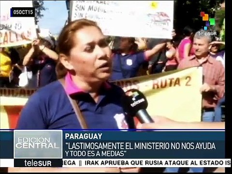 Docentes de Paraguay exigen educación gratuita y de calidad