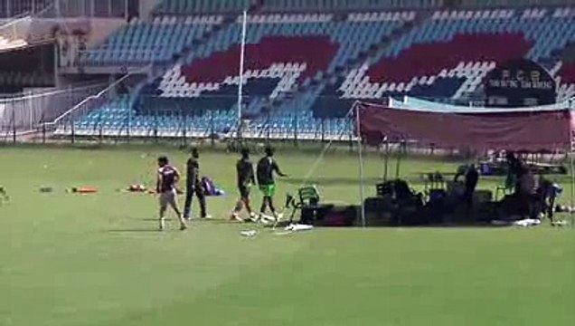 Pakistan captain Misbah-ul-Haq considering Test retirement - Misbah intends to retire after series against England in UAE