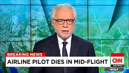 Pilot Dies During American Airlines Flight from Phoenix to Boston