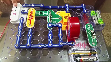 My kids made FM radio by using Snap circuit