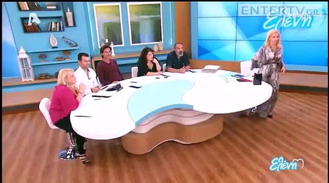 Μενεγάκη σε τηλεθεάτρια Για να με βλέπετε εδώ καλά είμαι