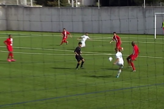 U17 National - OM 5-2 Fréjus : le but de Kevan Mezine