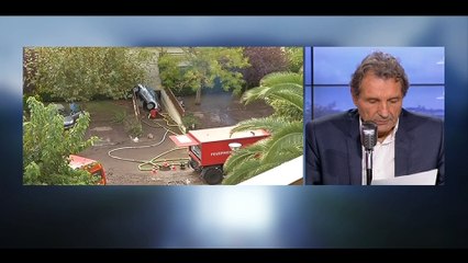 Intempéries: "Elle voulait sauver la voiture", témoigne Alexandre, qui a perdu sa mère