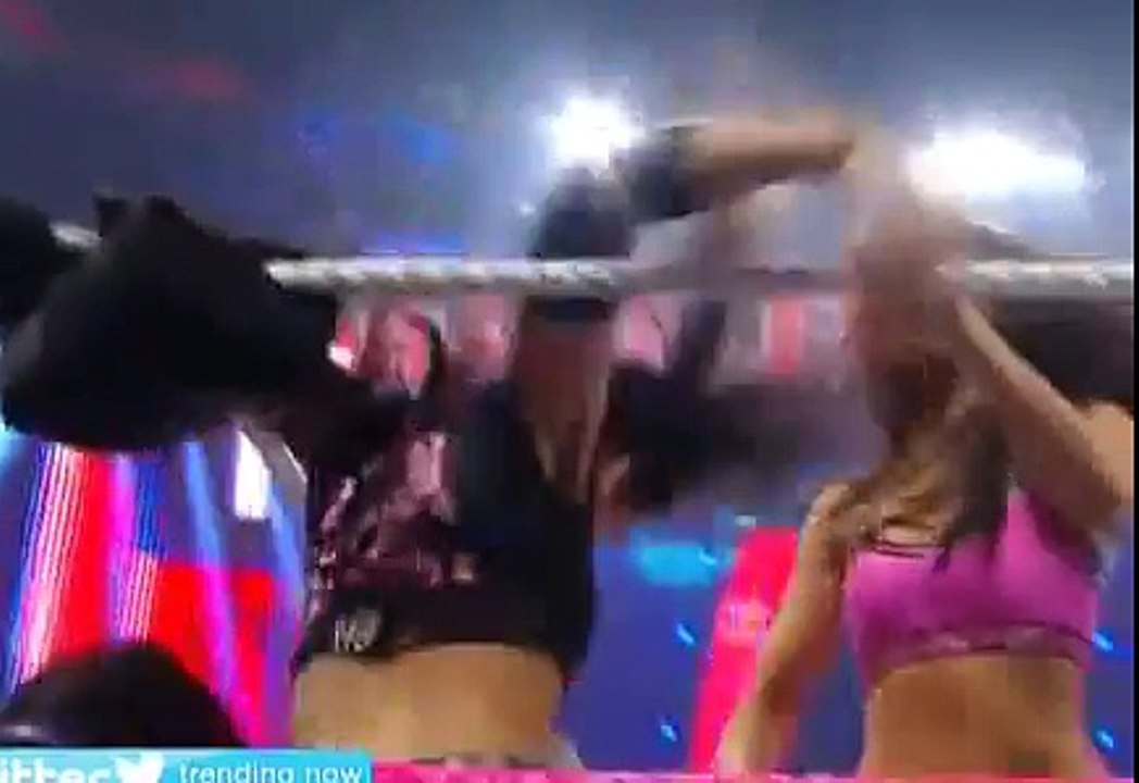 WWE Battleground 2013 - AJ Lee vs Brie Bella - Divas Championship Match