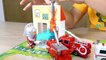 アンパンマン x トミカ おもちゃアニメ アンパンマンタウンに消防車と救急車！ スシロー ウルトラマンも♪ Anpanman Tomica Ultraman Toys | KidsOfNinja