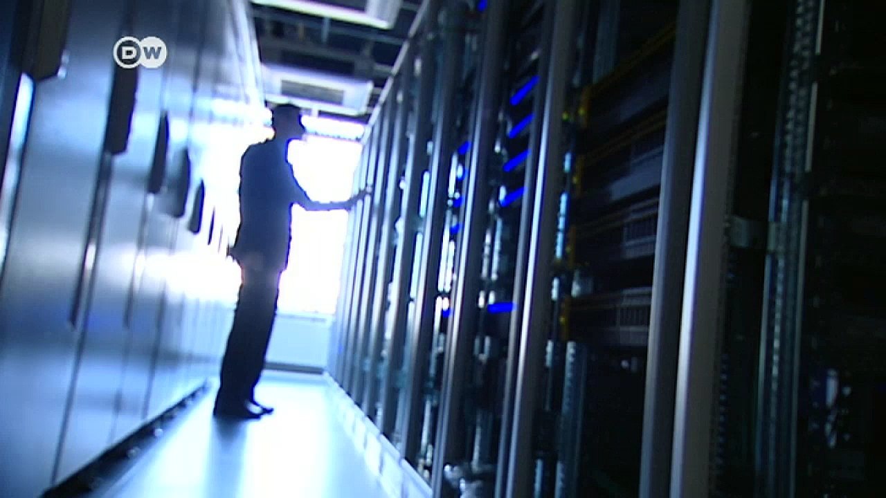 Facebook - EU-Datenabkommen mit USA ungültig | DW Nachrichten