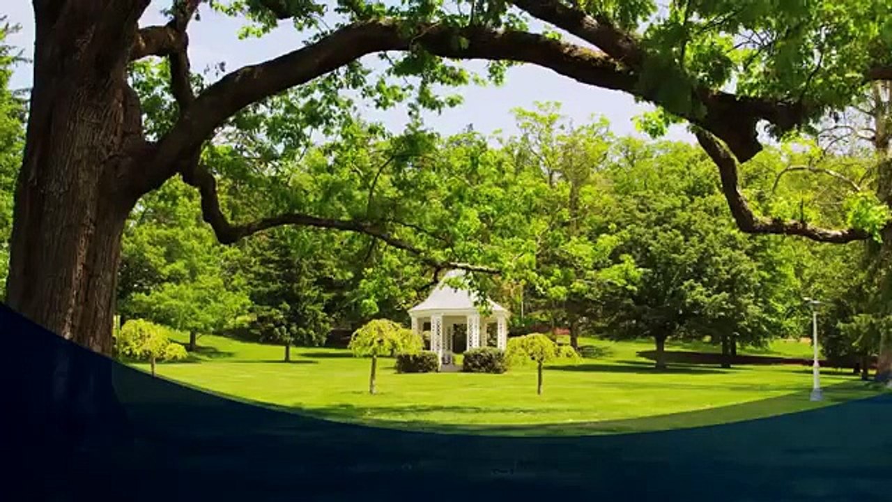 Heart Trembling Recitation - They Say Our Lord has taken a Son!!  by hafiz farrukh