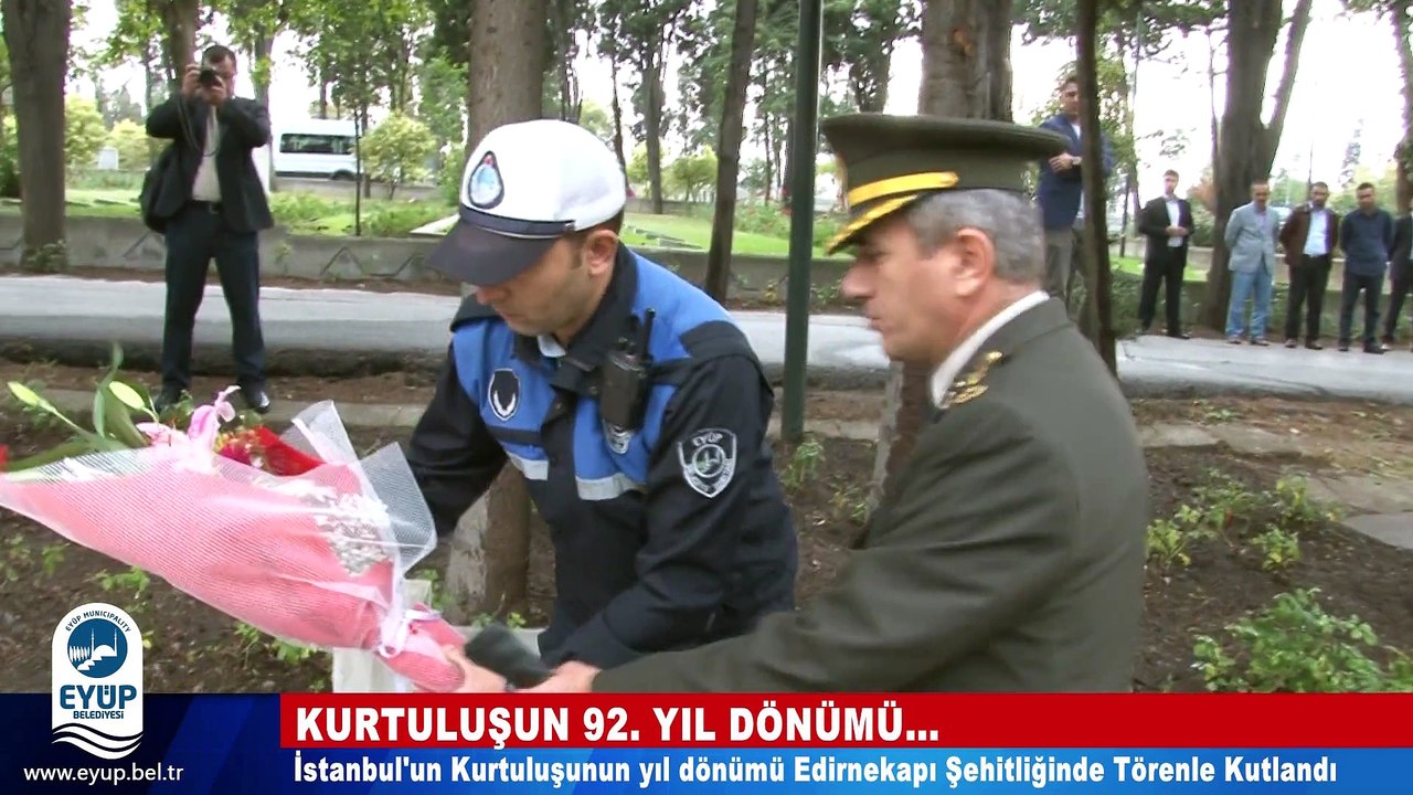 İstanbul'un Kurtuluşunun yıl dönümü Edirnekapı Şehitliğinde Törenle Anıldı
