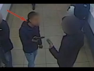 Cercola (NA) - Prima ordinano una birra, poi rapinano bar -live- (06.10.15)