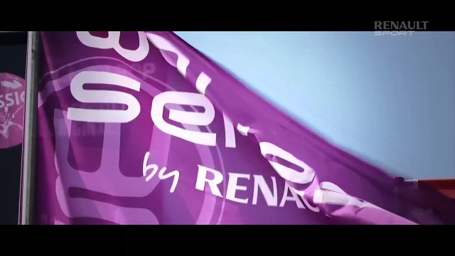 La Renault Mégane GT sur le circuit Bugatti du Mans