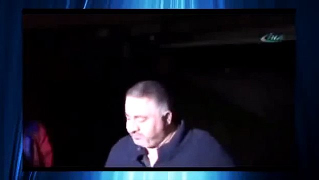 Aracı suya gömülen vatandaş gülme krizine girdi