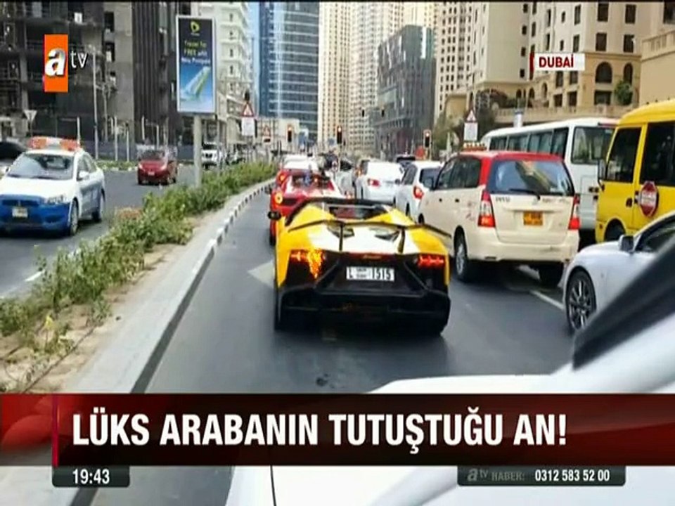 Lüks arabanın tutuştuğu an