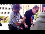 한 흑인 경찰관, 시위하다 열사병에 걸린 백인 우월주의자를 도와
