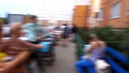 Ce chien a été enterré vivant ... quel choc pour ces habitants !