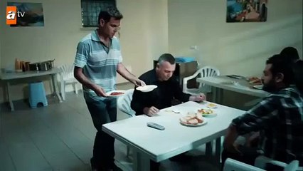 فخري ينقذ تشاكر من الموت_قاطع الطريق لن يصبح حاكم هذا العالم من الحلقة5